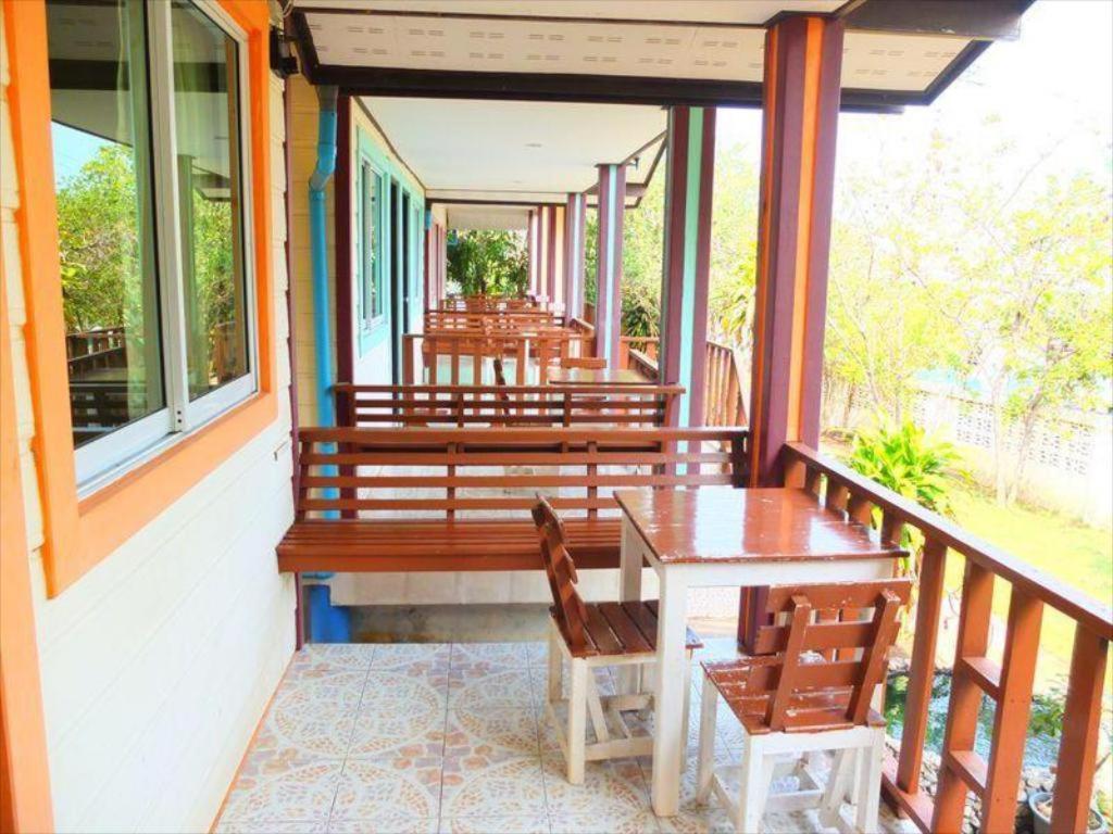 Kanchanaporn Resort Larn-sziget Kültér fotó