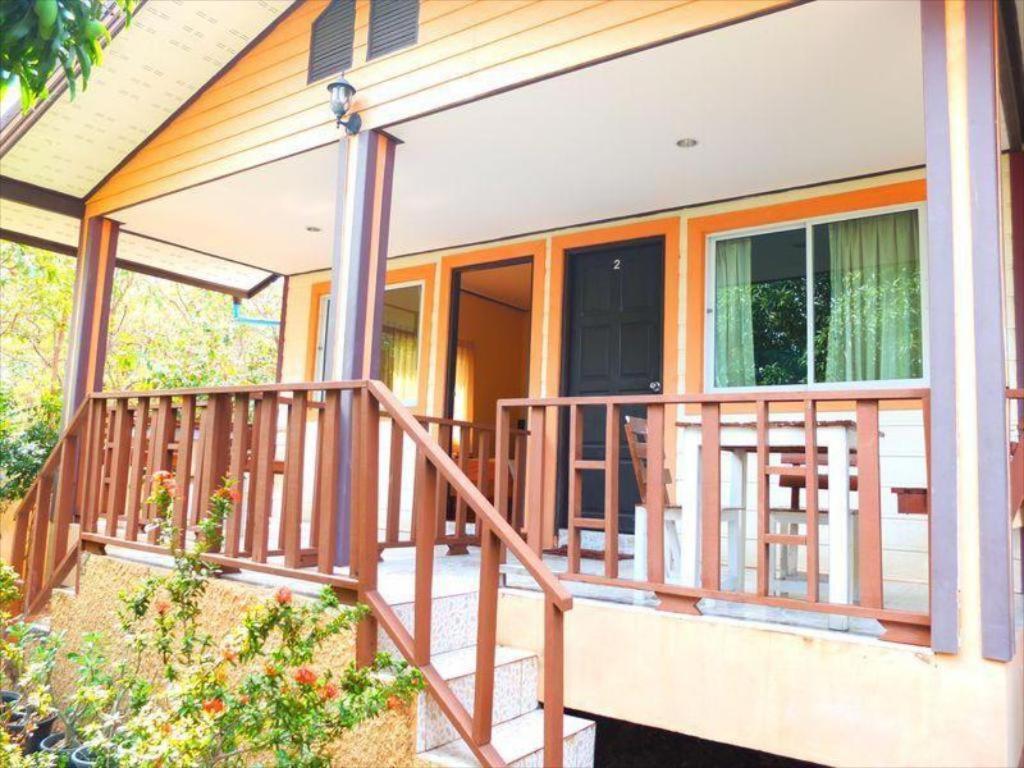 Kanchanaporn Resort Larn-sziget Kültér fotó