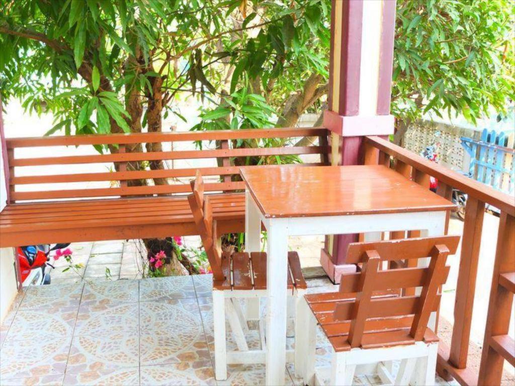 Kanchanaporn Resort Larn-sziget Kültér fotó