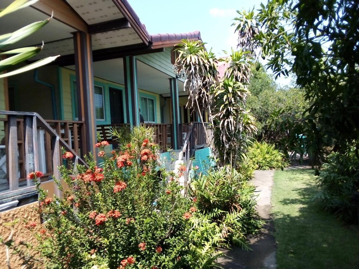 Kanchanaporn Resort Larn-sziget Kültér fotó
