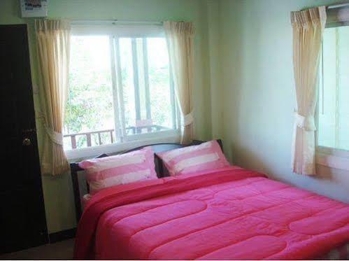 Kanchanaporn Resort Larn-sziget Kültér fotó